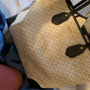 Michael Kors large tote purse